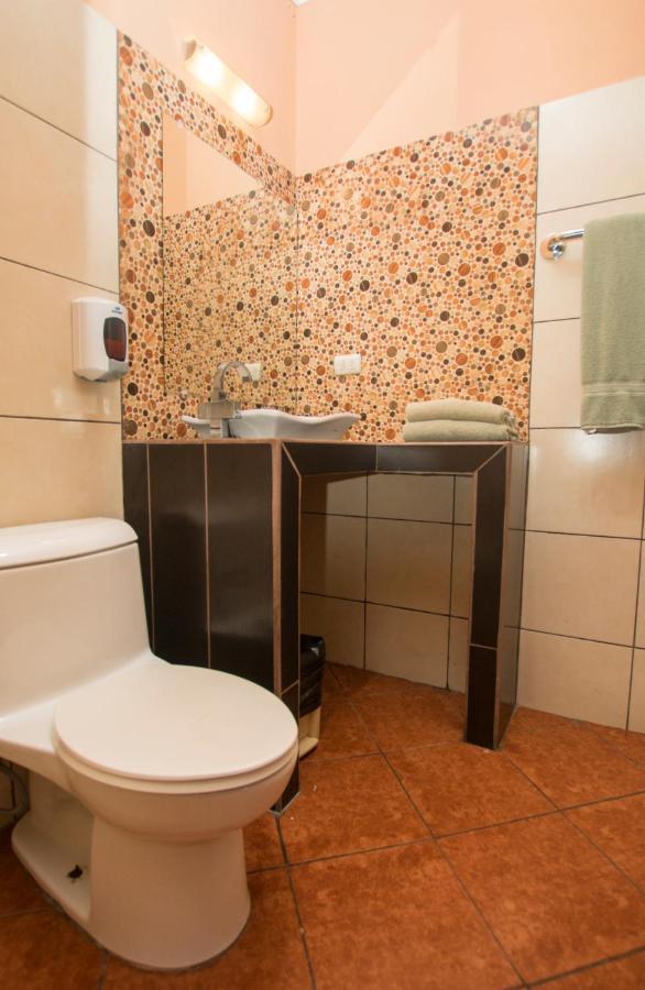 Oceanfront Hotel Verde Mar Direct Access To The Beach Manuel Antonio Luaran gambar