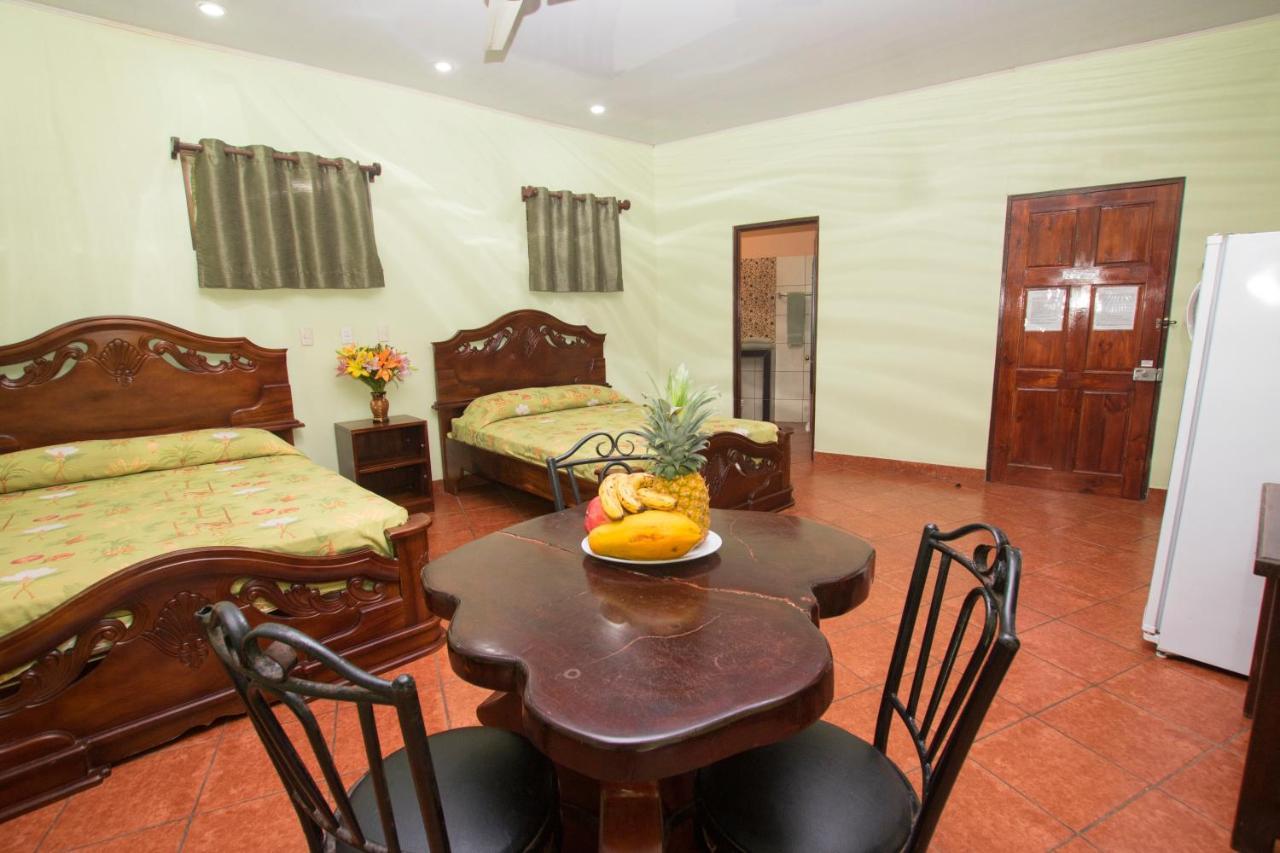 Oceanfront Hotel Verde Mar Direct Access To The Beach Manuel Antonio Luaran gambar
