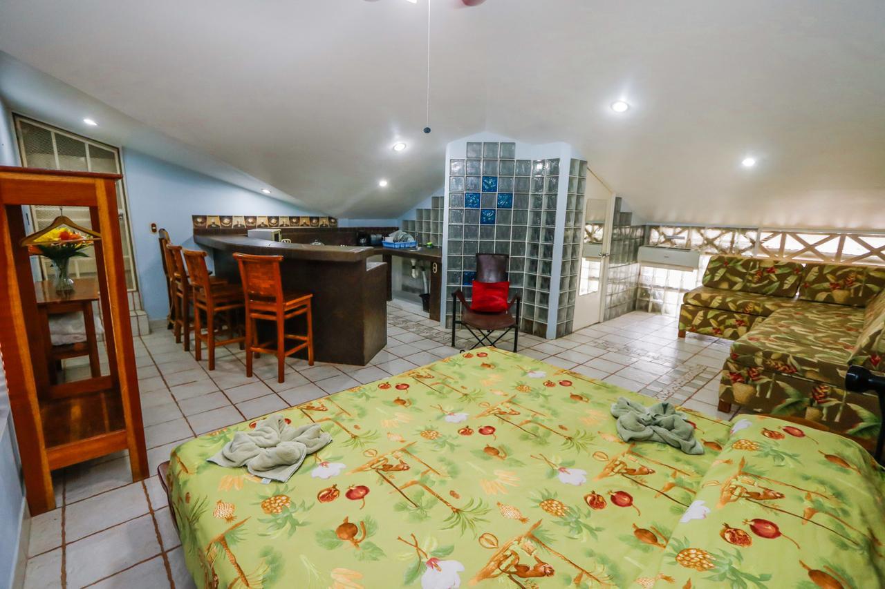 Oceanfront Hotel Verde Mar Direct Access To The Beach Manuel Antonio Luaran gambar