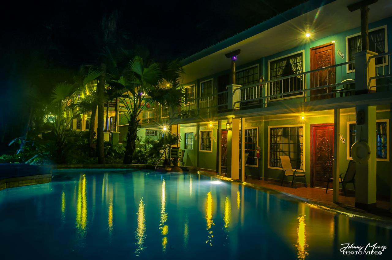 Oceanfront Hotel Verde Mar Direct Access To The Beach Manuel Antonio Luaran gambar
